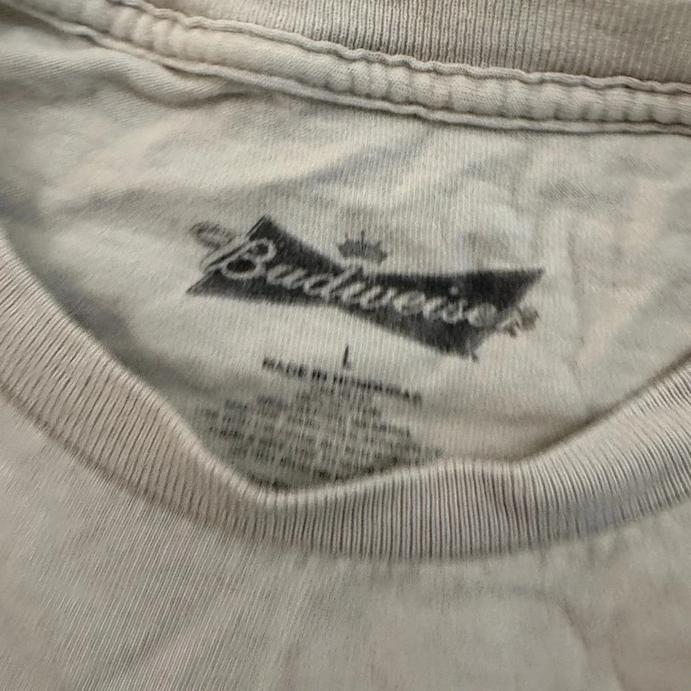 Budweiser King of Beers Graphic T-Shirt Mens Large White Distressed Beer Promo